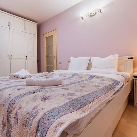 Elegant 1-Bedroom Apartment プロヴディフ エクステリア 写真