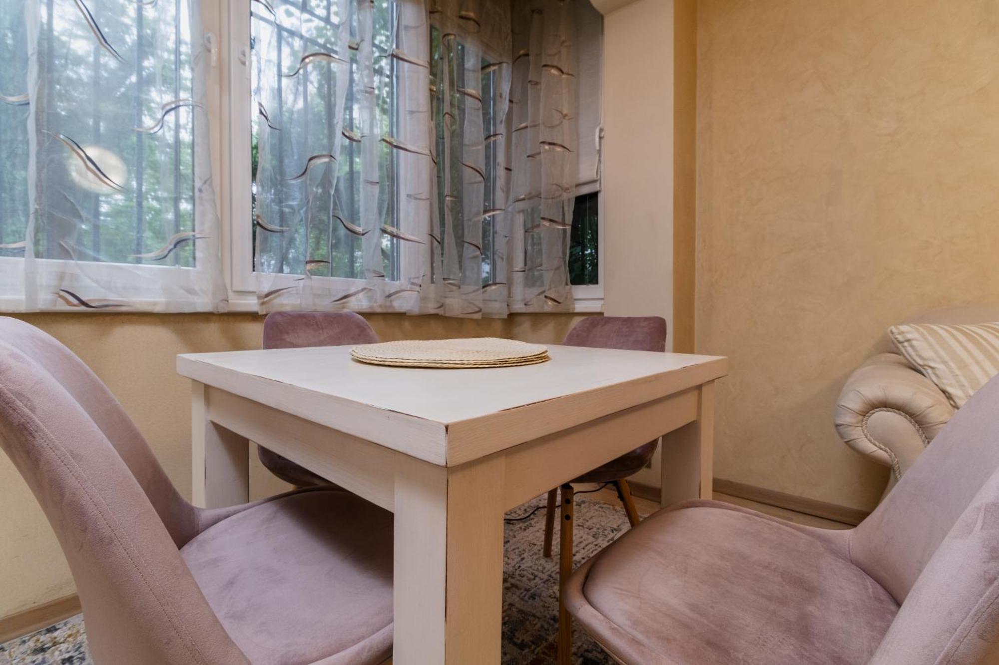 Elegant 1-Bedroom Apartment プロヴディフ エクステリア 写真